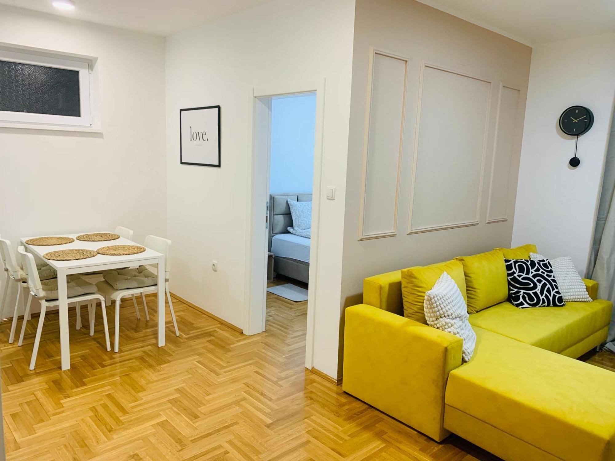 Apartman Hana2 Sombor Eksteriør billede