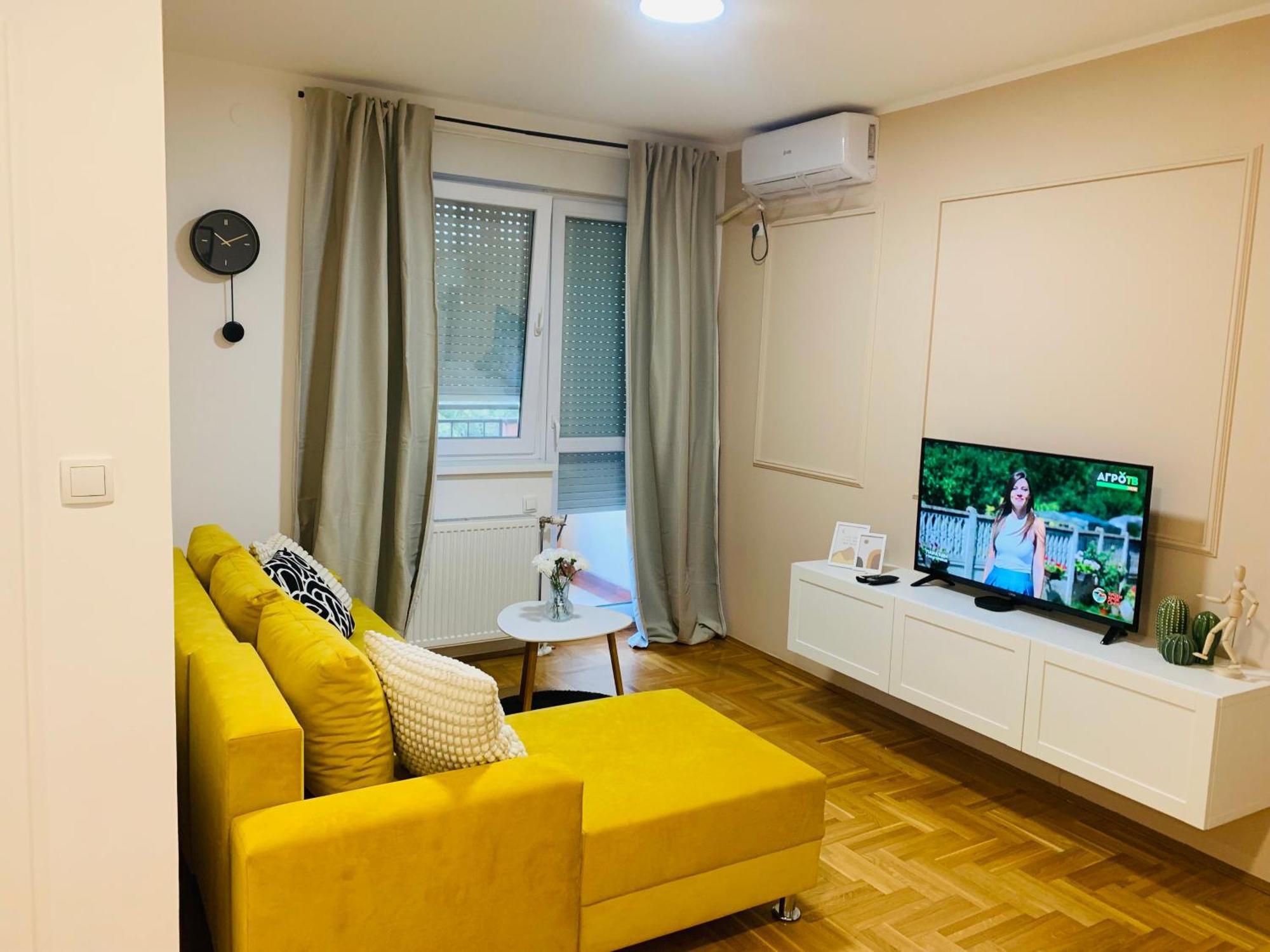 Apartman Hana2 Sombor Eksteriør billede